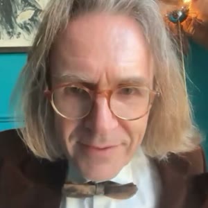 Still from the GIMI Think Tank conversation with Gijs van Wulfen